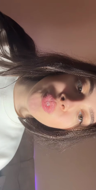 looking makes it uuhhooott_46