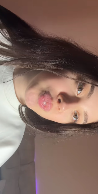 looking makes it uuhhooott_46