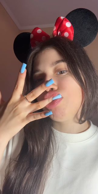 looking makes it uuhhooott_46