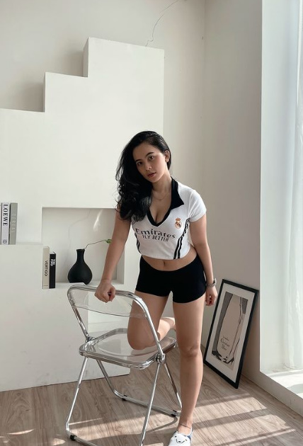 looking makes it uuhhooott_50