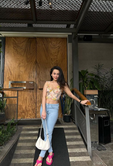 looking makes it uuhhooott_50