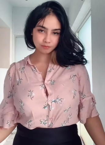 looking makes it uuhhooott_50