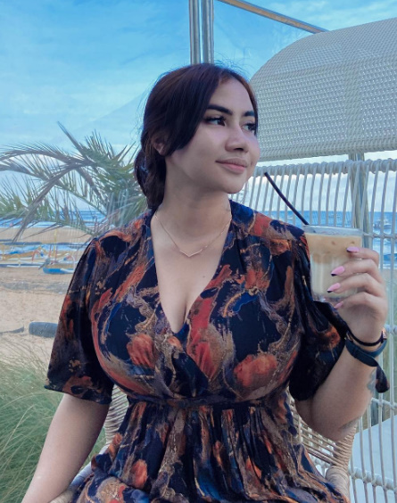 looking makes it uuhhooott_50