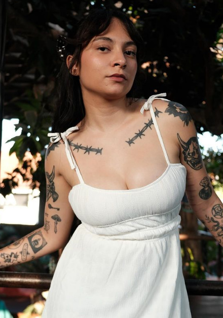 looking makes it uuhhooott_50