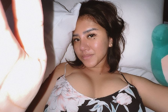 looking makes it uuhhooott_51