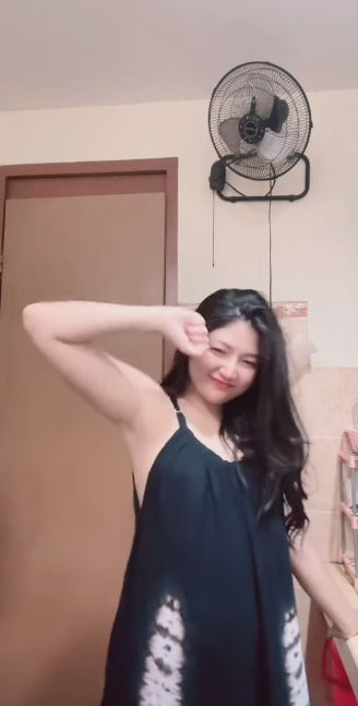 looking makes it uuhhooott_52