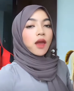 looking makes it uuhhooott_57