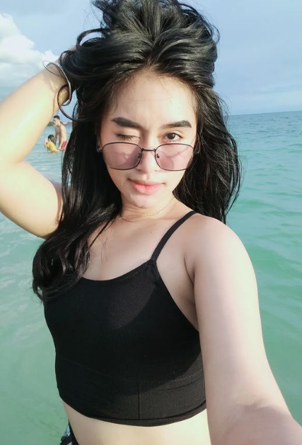 looking makes it uuhhooott_58