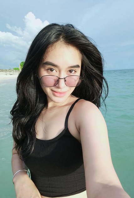 looking makes it uuhhooott_58