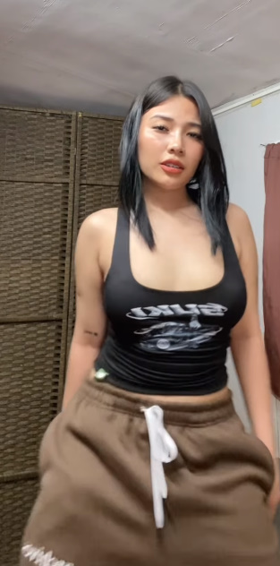 looking makes it uuhhooott_60