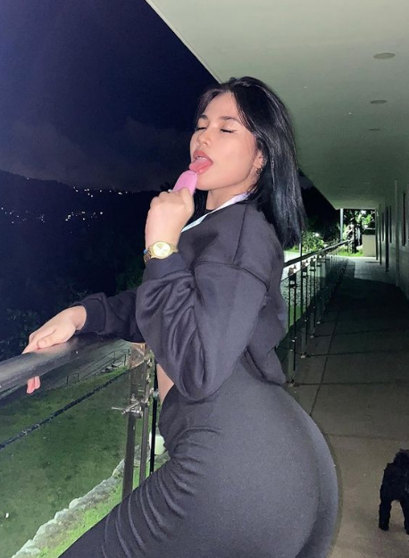 looking makes it uuhhooott_60