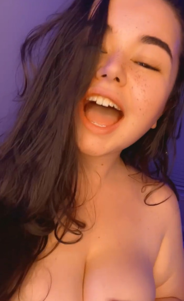 looking makes it uuhhooott_64