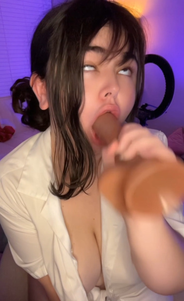 looking makes it uuhhooott_64