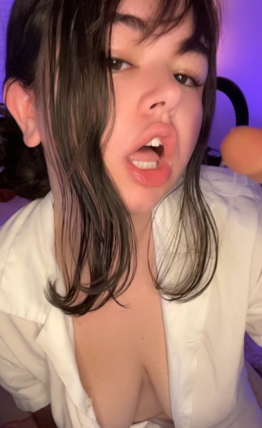 looking makes it uuhhooott_64