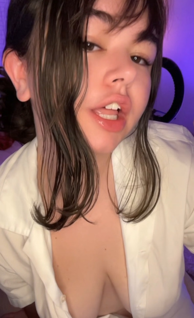 looking makes it uuhhooott_64