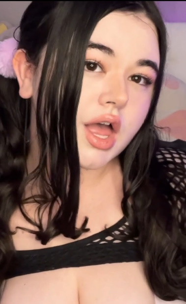 looking makes it uuhhooott_64