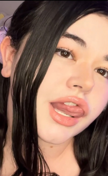 looking makes it uuhhooott_64