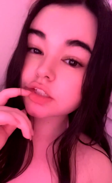 looking makes it uuhhooott_64