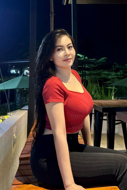 looking makes it uuhhooott_68