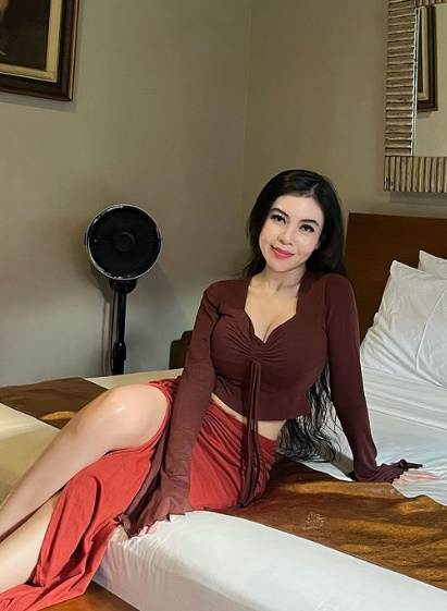 looking makes it uuhhooott_68