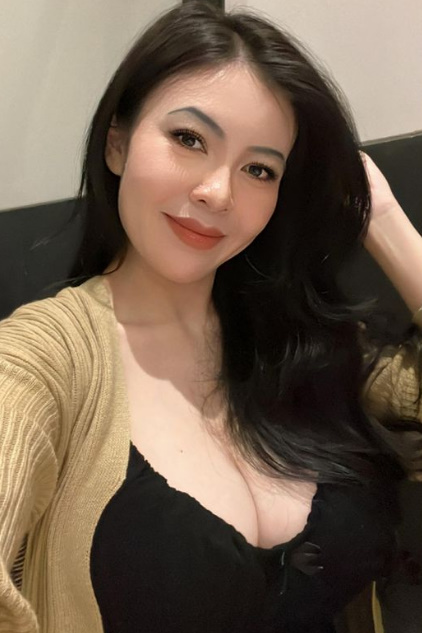 looking makes it uuhhooott_68