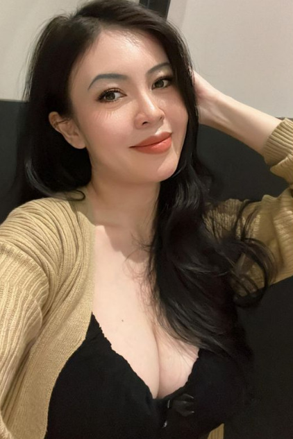 looking makes it uuhhooott_68