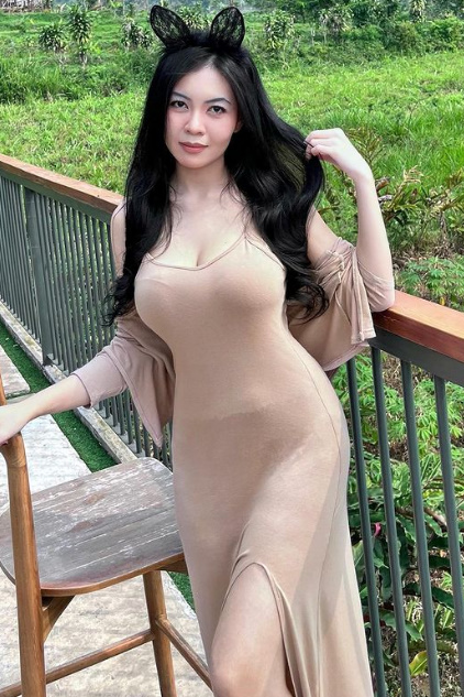 looking makes it uuhhooott_68