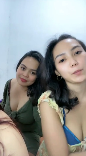 looking makes it uuhhooott_71