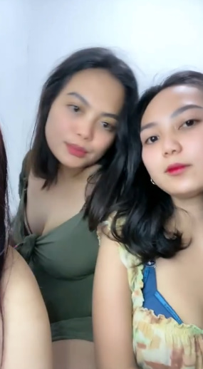 looking makes it uuhhooott_71