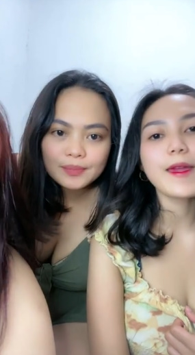 looking makes it uuhhooott_71