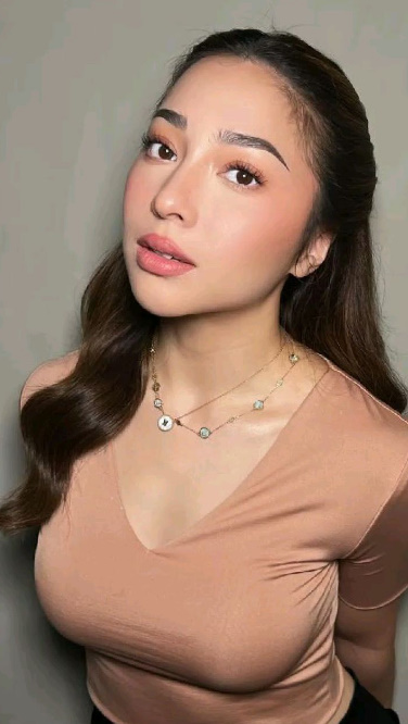 looking makes it uuhhooott_72