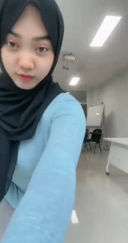 looking makes it uuhhooott_72