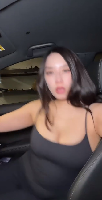 looking makes it uuhhooott_73