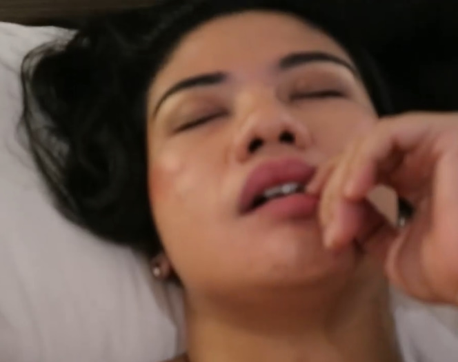 looking makes it uuhhooott_74