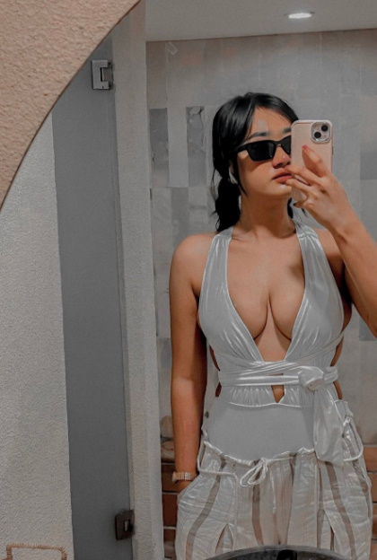 looking makes it uuhhooott_77