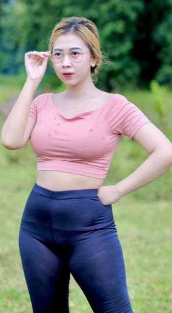 looking makes it uuhhooott_79