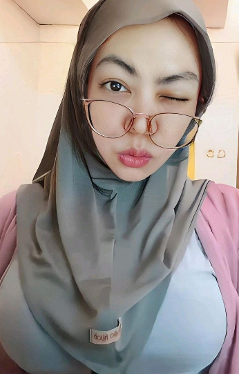 looking makes it uuhhooott_79