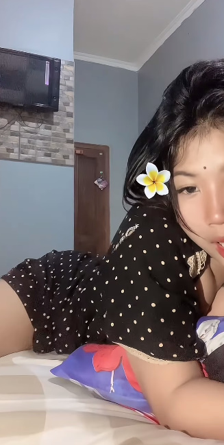 looking makes it uuhhooott_80