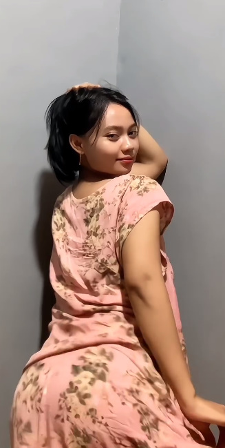 looking makes it uuhhooott_80