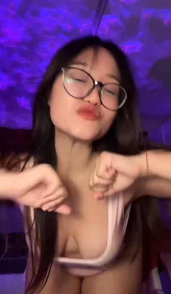 looking makes it uuhhooott_82