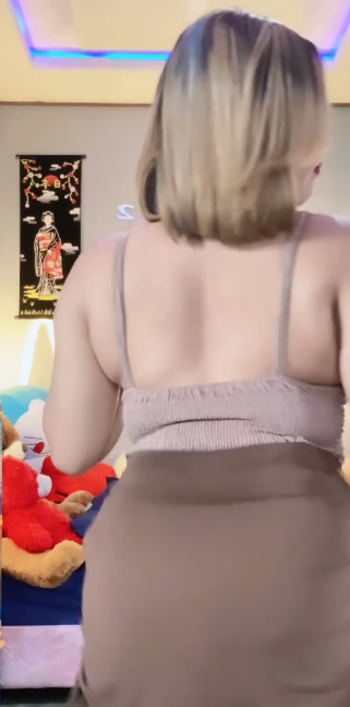 looking makes it uuhhooott_82