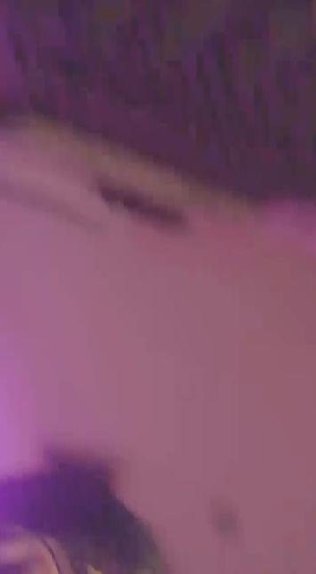 looking makes it uuhhooott_88