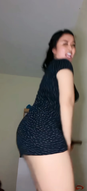 looking makes it uuhhooott_89