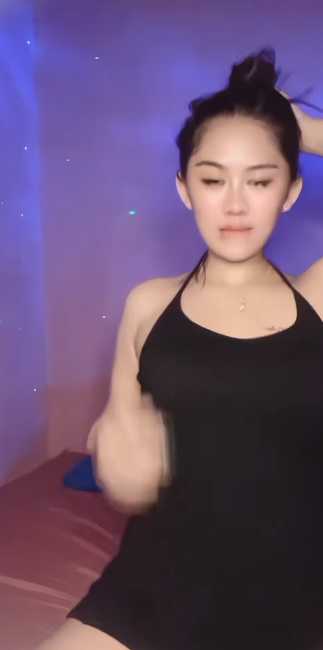 looking makes it uuhhooott_89