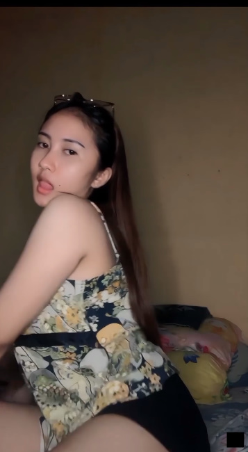 looking makes it uuhhooott_89