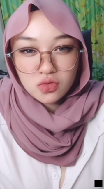 looking makes it uuhhooott_91