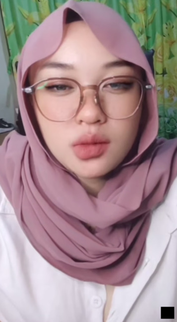 looking makes it uuhhooott_91