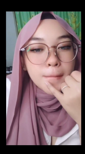 looking makes it uuhhooott_91