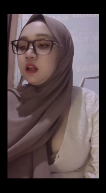 looking makes it uuhhooott_91