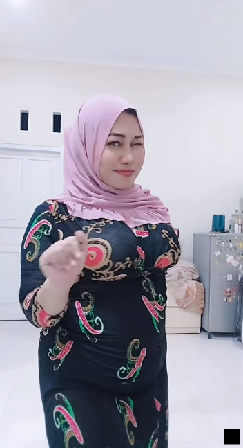 looking makes it uuhhooott_91